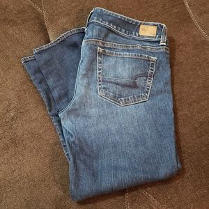 American Eagle capris